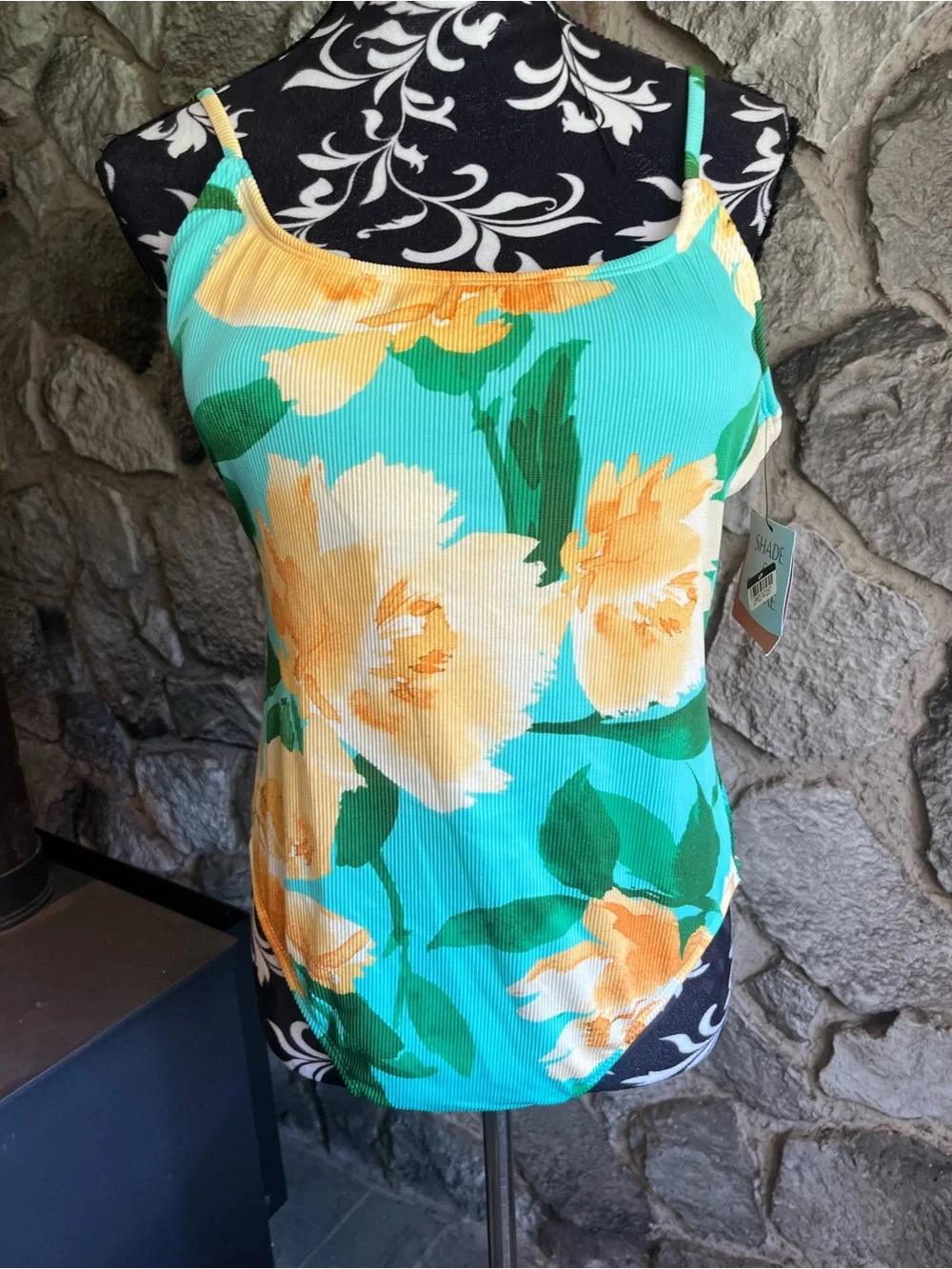 NWT Shade & Shore Ribbed One Piece Swimsuit L